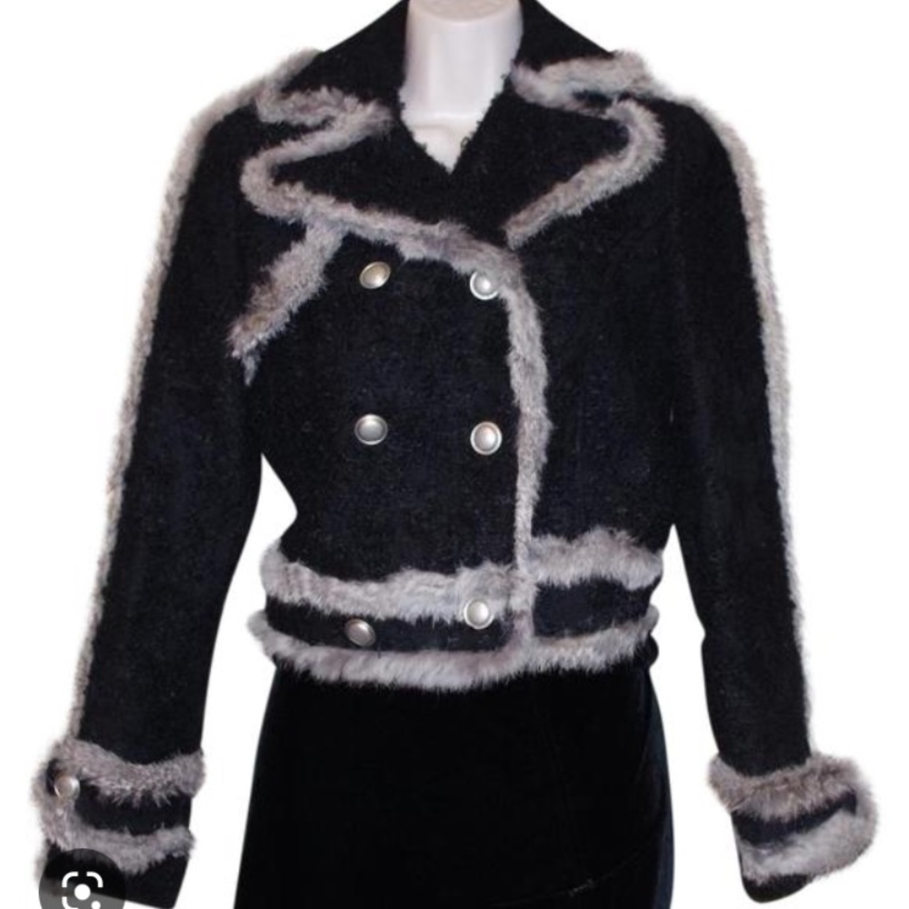 WALTER WOOL MOHAIR N REAL FUR TRIM CHANNEL TYPE COAT SIZE 10 EUC